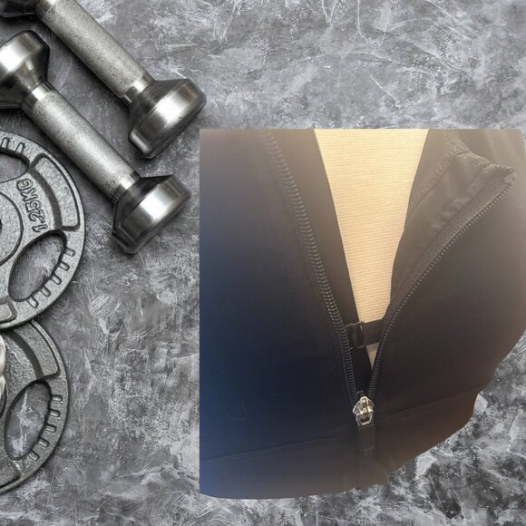 ๐ช๐ค Tek Gear High-Impact Zip Front Sports Bra โ Size M ๐ค๐ช - Picture 5 of 6